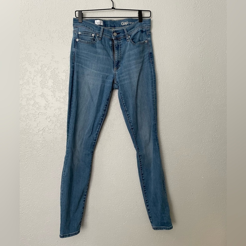 Gap resolution true skinny